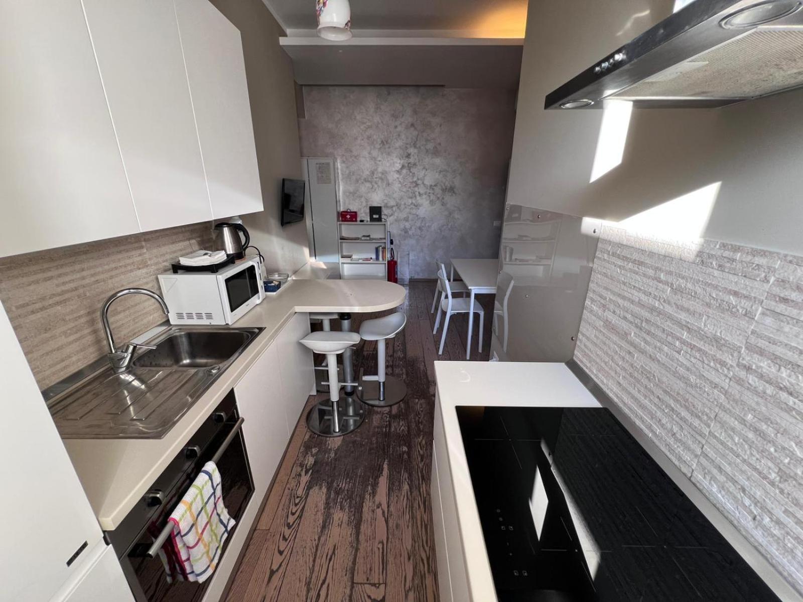 La Casa Di Piero In Via Ottaviano * Roma